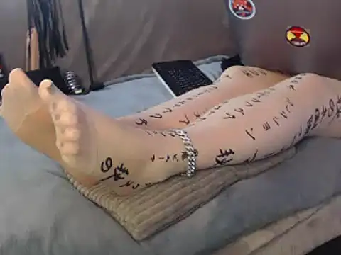 Živý XXX chat GoddessMonicaAngels