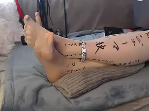 Živý XXX chat GoddessMonicaAngels