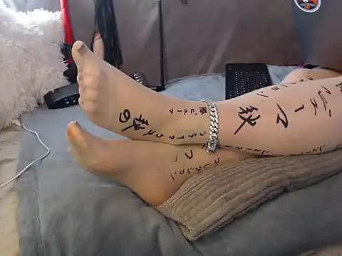 Živý XXX chat GoddessMonicaAngels