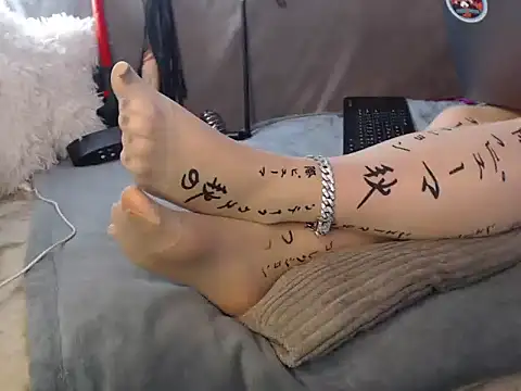 Chat XXX en directo de GoddessMonicaAngels