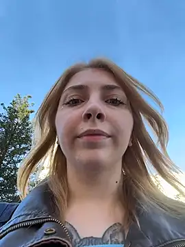 Sunny___Bunny webkamerás műsora