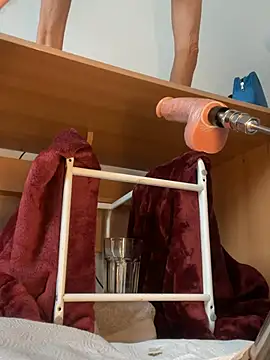 Inseminator69 Adlı Modelin Web Kamerası Şovu