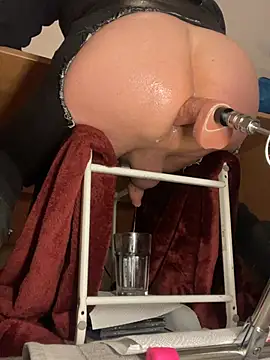 Assforgloryhole: вебкам-шоу