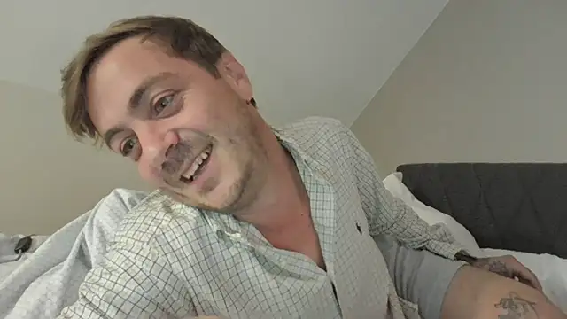 Show Webcam de 3615_ULLA