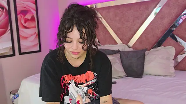 Živý XXX chat KatherineGomez