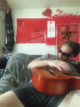 Webkamerová show Ozomitro