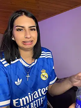 Hilary_pinkk's Webcam Show