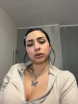 Chat XXX en directo de Hilary_pinkk