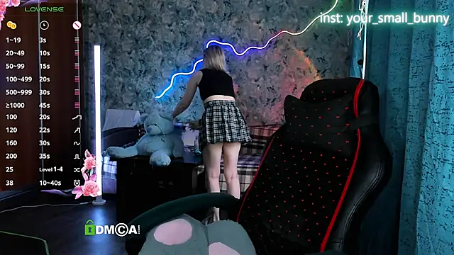 Chat XXX en directo de Your_small_bunny