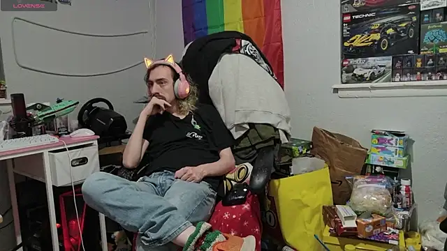 tallnerdyguy's Live XXX Chat
