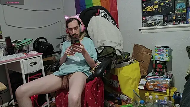 tallnerdyguyn Live XXX chat