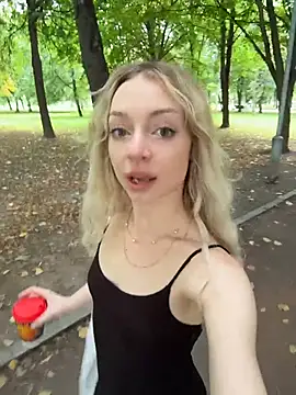 melissa_grr Show in webcam