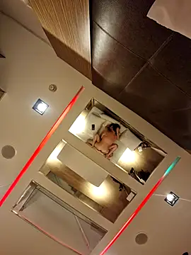 Drrenato webcam show