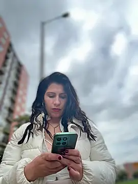 Alysson-- Adlı Modelin Web Kamerası Şovu