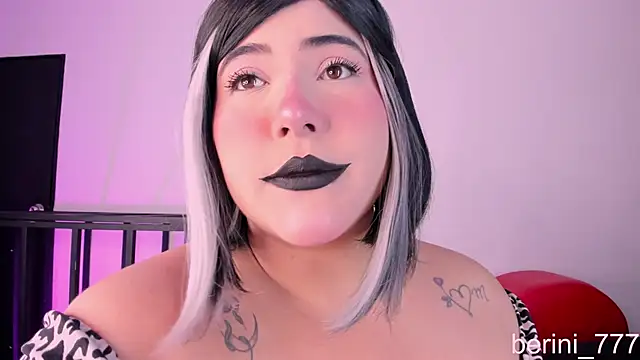 AmberiniHoffman's Live XXX Chat