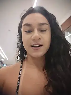 Show de webcam de yummi_greluda