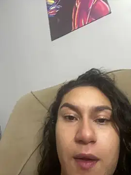 Webkamerová show yummi_bigclit