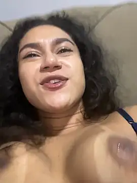 Show de webcam de yummi_bigclit