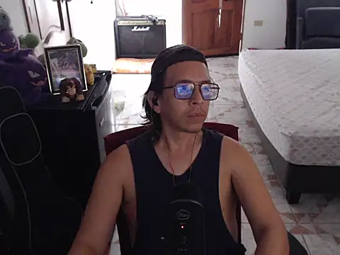 lucaxgyen Webbikameraesitys