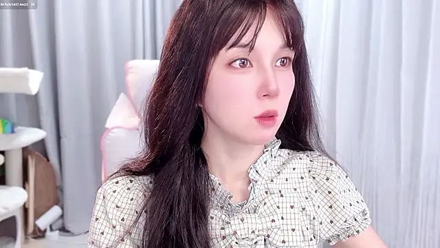 hi-AnAn Obrolan Langsung XXX