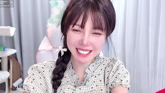 hi-AnAn 网络视讯表演