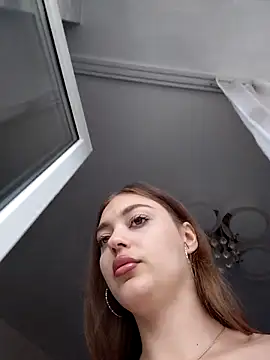 caressyourselfn Webbikameraesitys