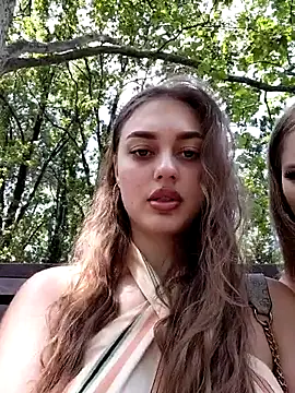 caressyourself webcam show