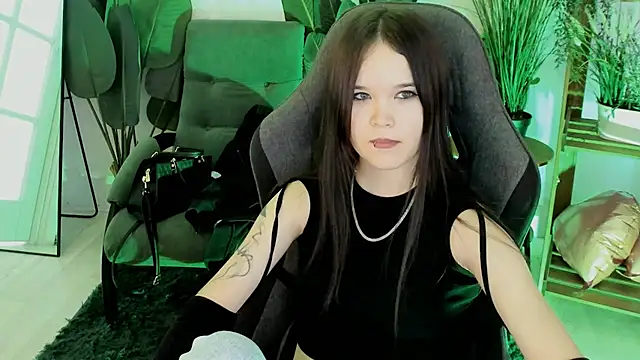 Elainebeness Chat XXX live