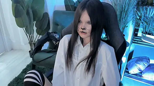 XXX chat uživo modela Elainebeness
