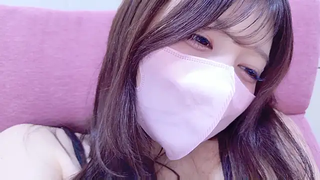 0o_MOMO_o0 Chat Room in diretta