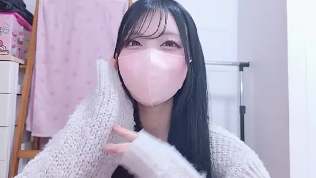0o_MOMO_o0のウェブカメラショー