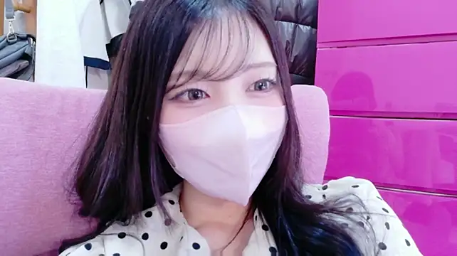 0o_MOMO_o0's Live XXX Chat