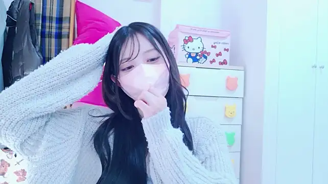 0o_MOMO_o0 Adlı Modelin Canlı XXX Sohbeti