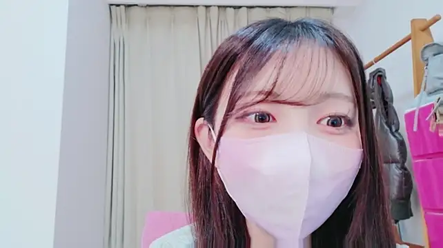 0o_MOMO_o0's Live XXX Chat