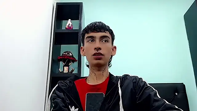 ttimy_x_boy Adlı Modelin Web Kamerası Şovu