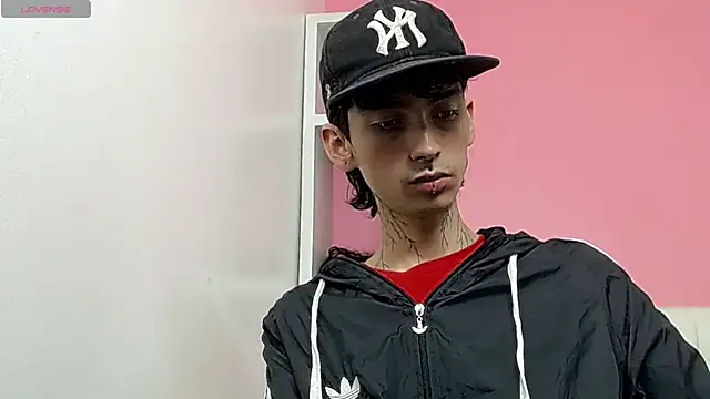 ttimy_x_boy Adlı Modelin Web Kamerası Şovu