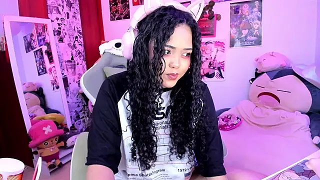 Pertunjukan Kamera Web anyburkee