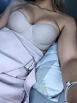 Show de fofinhaa12 na webcam