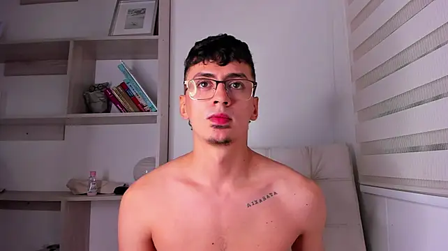 Aaron_Tate 网络视讯表演
