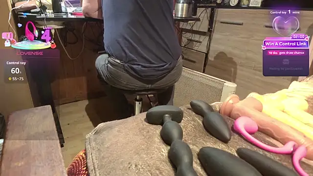 misteryman1956 Pertunjukan Webcam