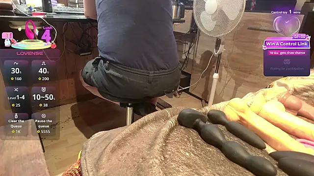 misteryman1956's Webcam Show