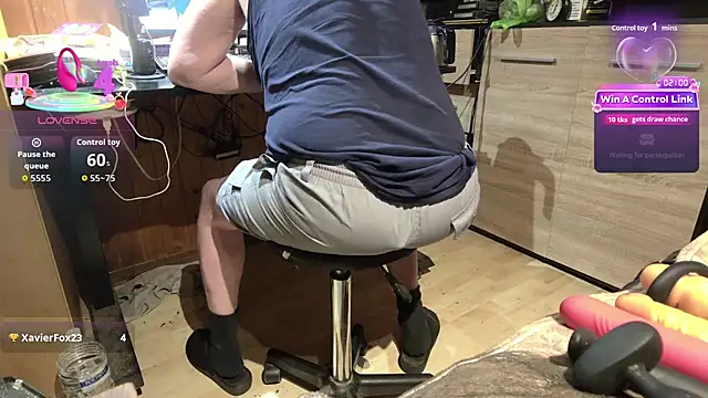 misteryman1956 网络视讯表演