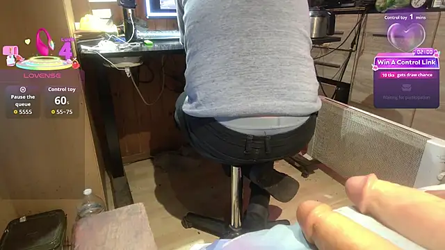 misteryman1956 在線直播表演