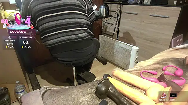 Pertunjukan Kamera Web misteryman1956