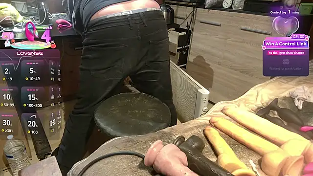 misteryman1956's Webcam Show
