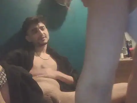 Bezzzzzerr webcam show