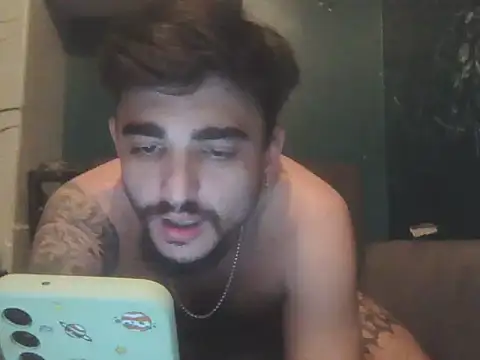Bezzzzzerr Webcam Show