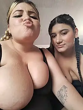 Chat soba uživo modela Sara_y_Amy