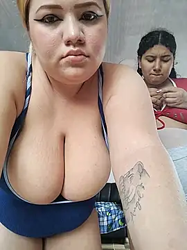 Sara_y_Amy Pertunjukan Webcam