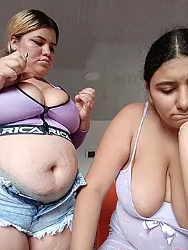 Pokazy przed kamerką – Sara_y_Amy
